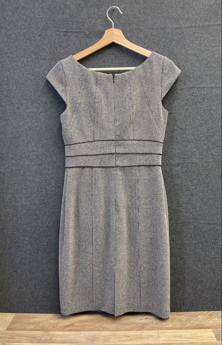 White House Black Market Women's Houndstooth Cap Sleeve Sheath Dress Sz 4
