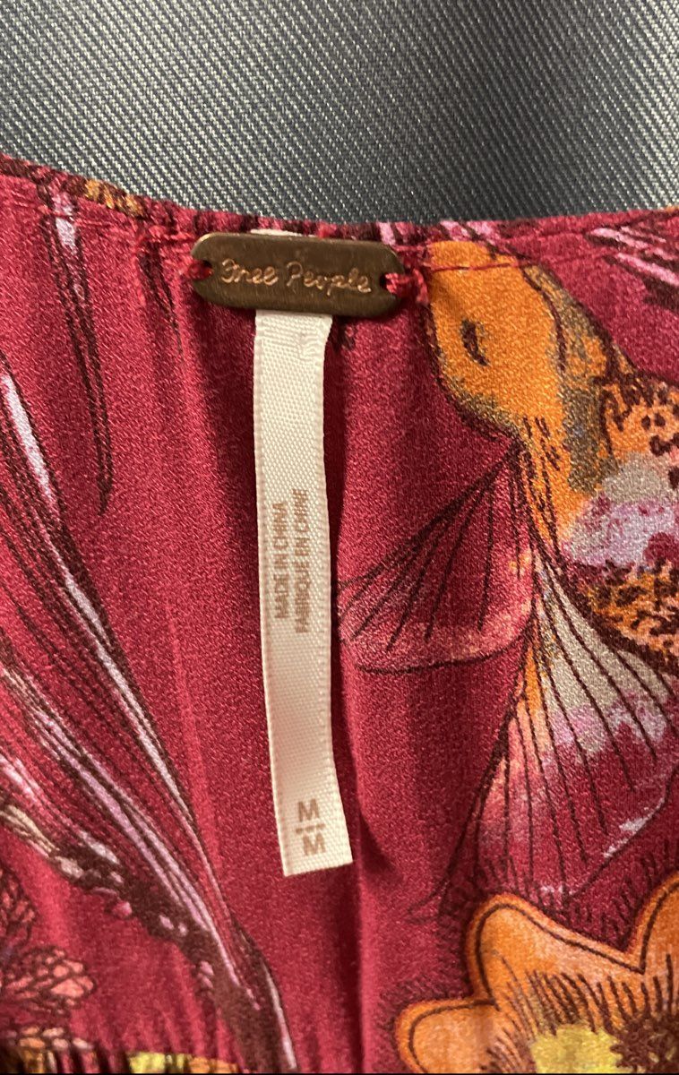 Free People Women's Red Floral Hummingbird Print Tiered Smocked Top Size M