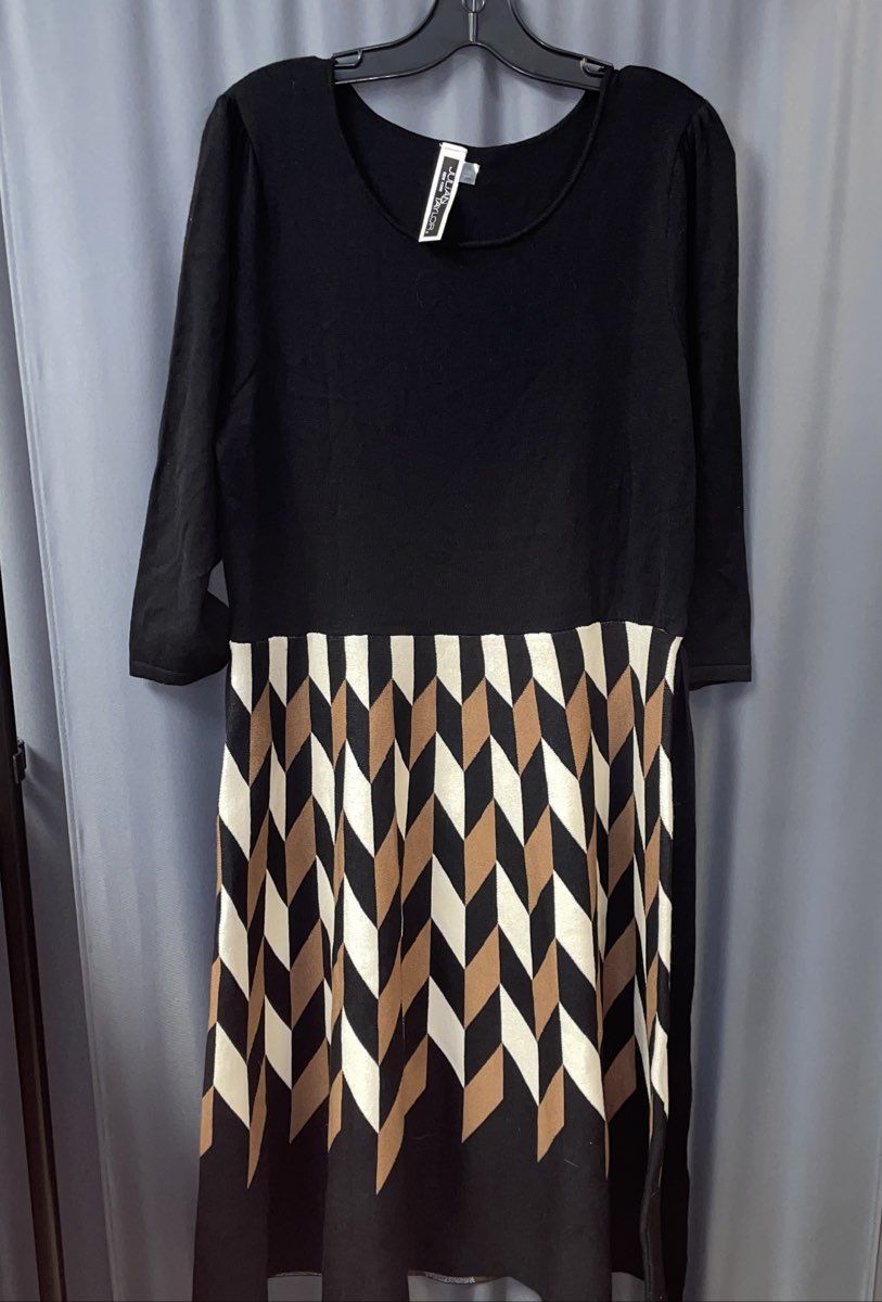 Julian Taylor Women's Black Brown Geometric Chevron Sweater Dress NWT Sz XL
