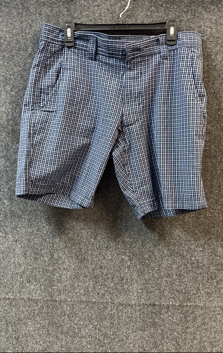 St. John's Bay Men's Estate Blue Check Flat Front Cotton Shorts Size 34 NWT
