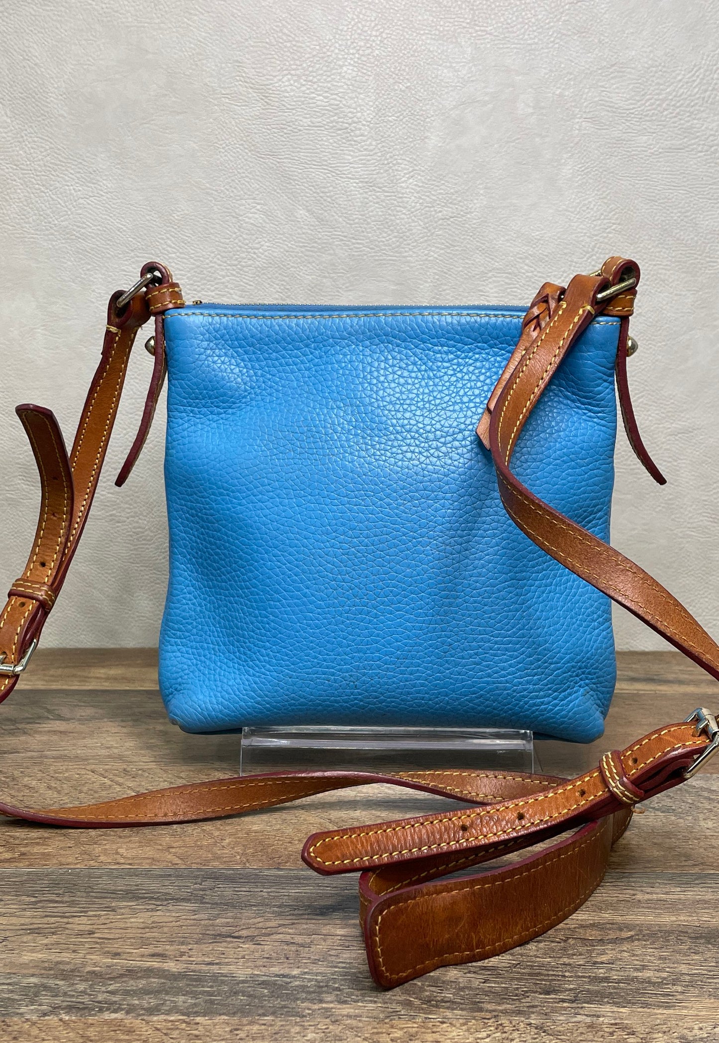 Dooney & Bourke Teal Blue Pebbled Leather Crossbody Bag Silver Hardware