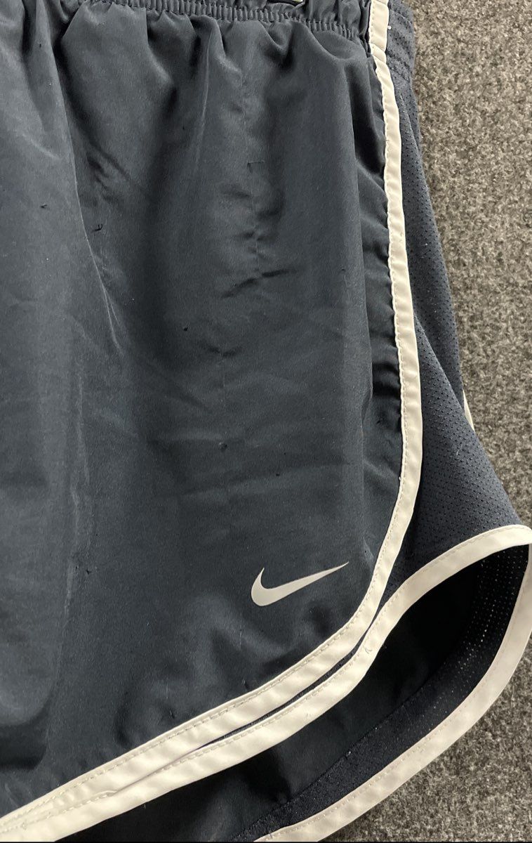 Nike Women's Tempo Athletic Running Shorts Black White Dri-FIT Mesh Sz XL