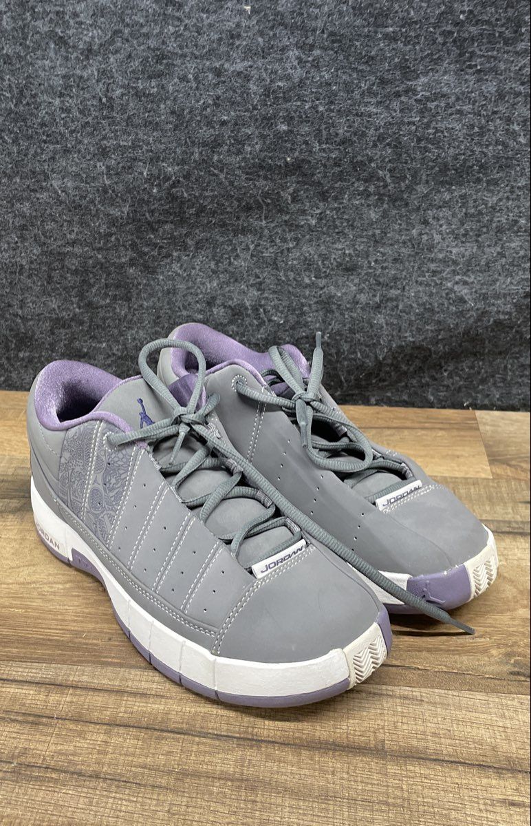 Air Jordan TE 2 Low Grey Purple White Kids Basketball Sneakers Size 5Y