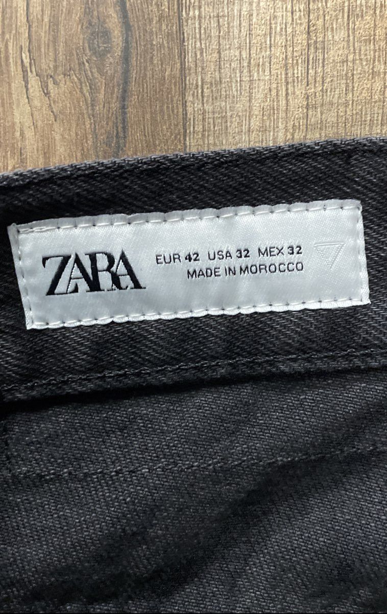 Zara Women's Faded Black High Rise Wide Leg Denim Jorts Shorts Size 32
