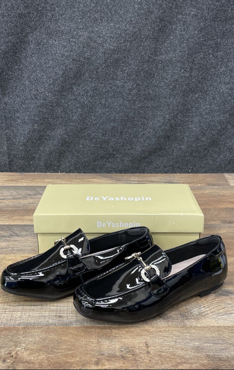 DeYashopIn Black Patent Leather Horsebit Loafers Women's Size 7.5 DS