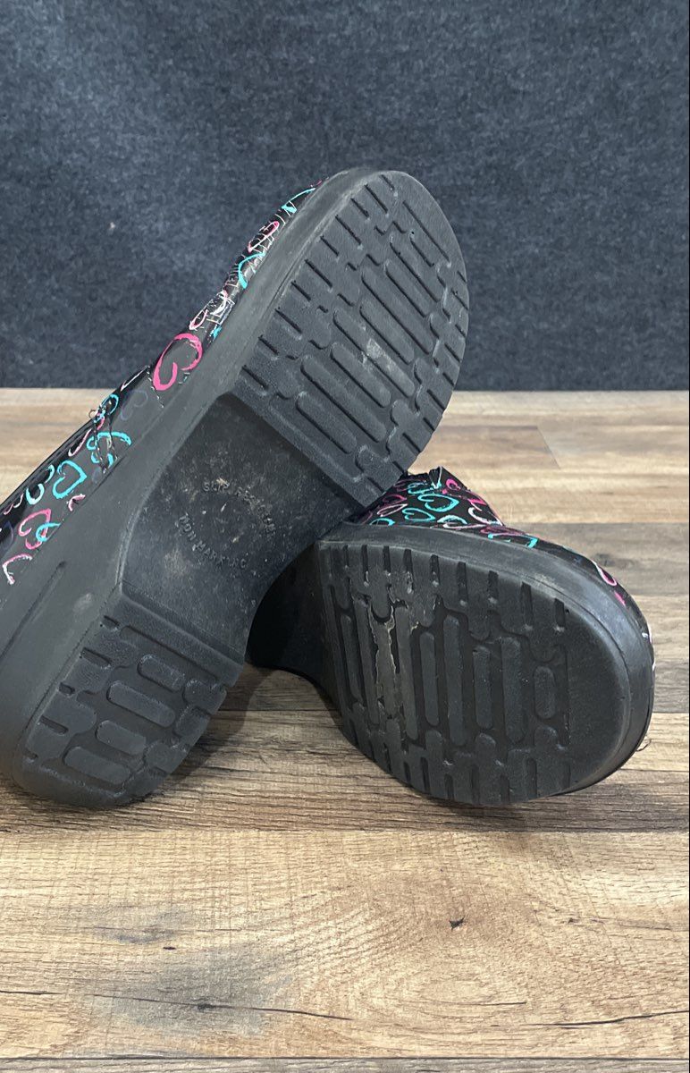 Easy Street Laurie Black Multi Heart Slip Resistant Work Clogs Womens Size 11M