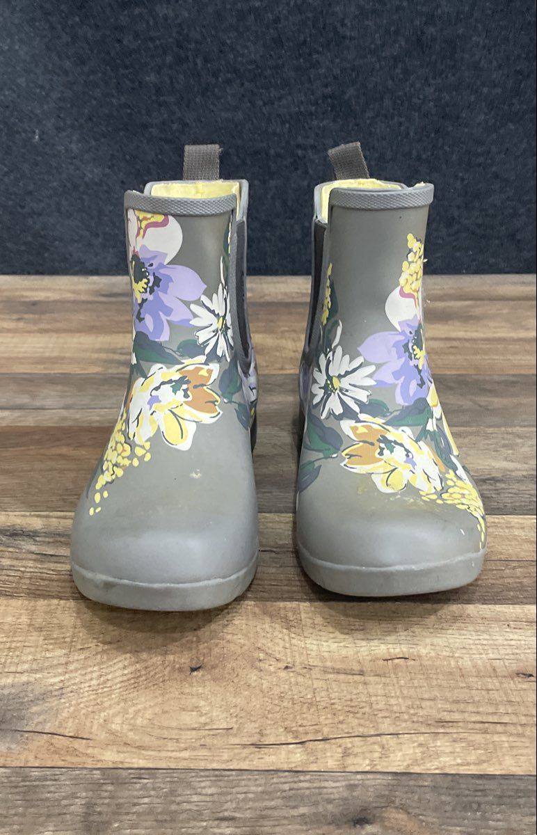 Chooka Grey Multi Floral Ankle Chelsea Rain Boots Women's Size 7