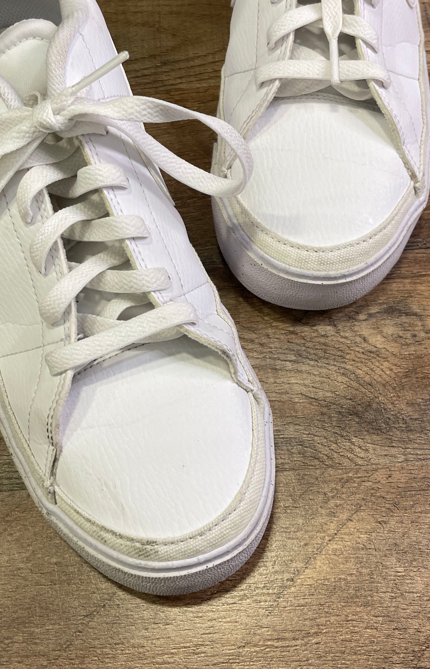 Nike Blazer Low Platform Triple White Women's Sneakers Size 9.5