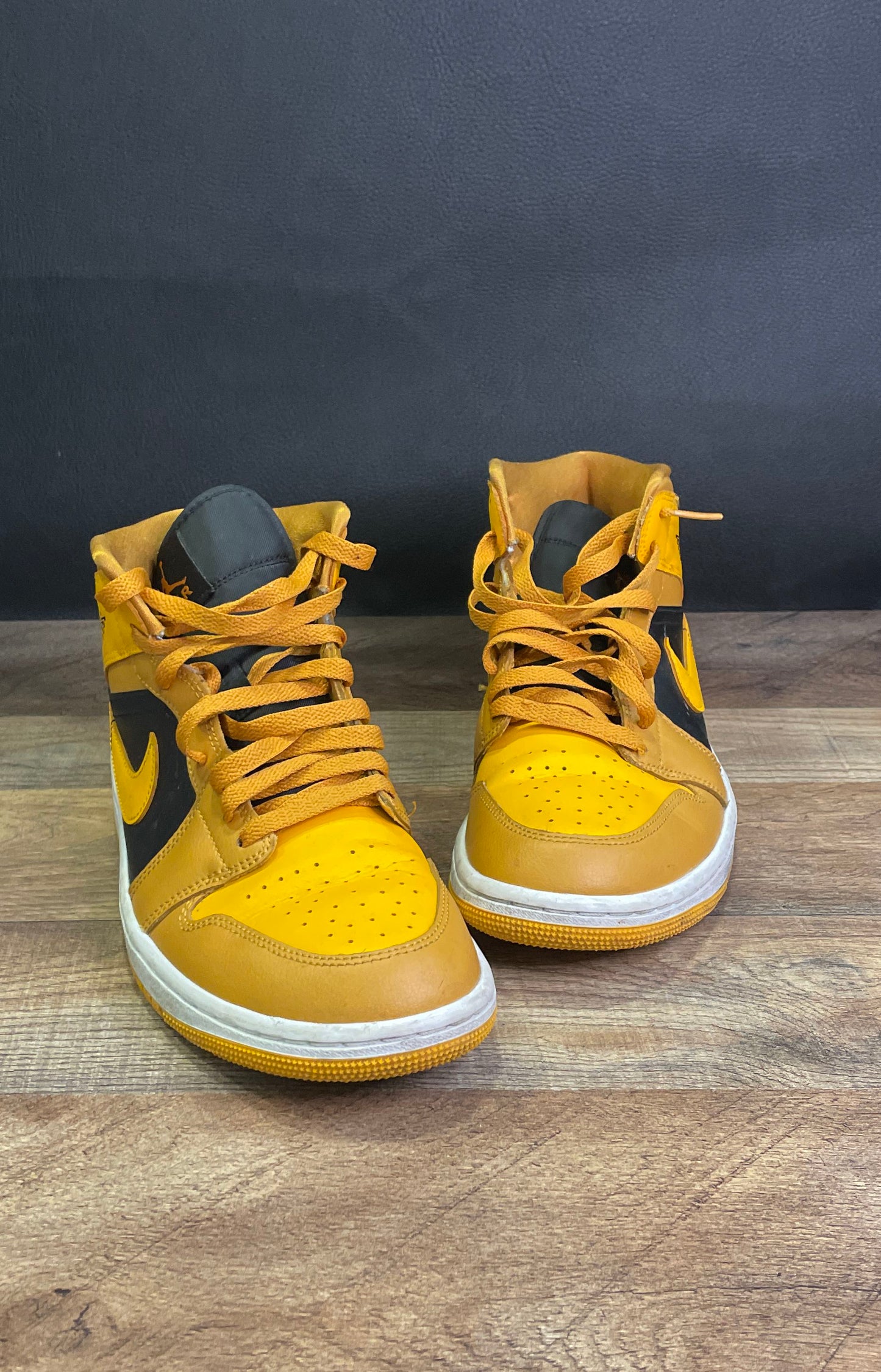 Nike Air Jordan 1 Mid Chutney Taxi Women's Sneakers BQ6472-700 Size 9