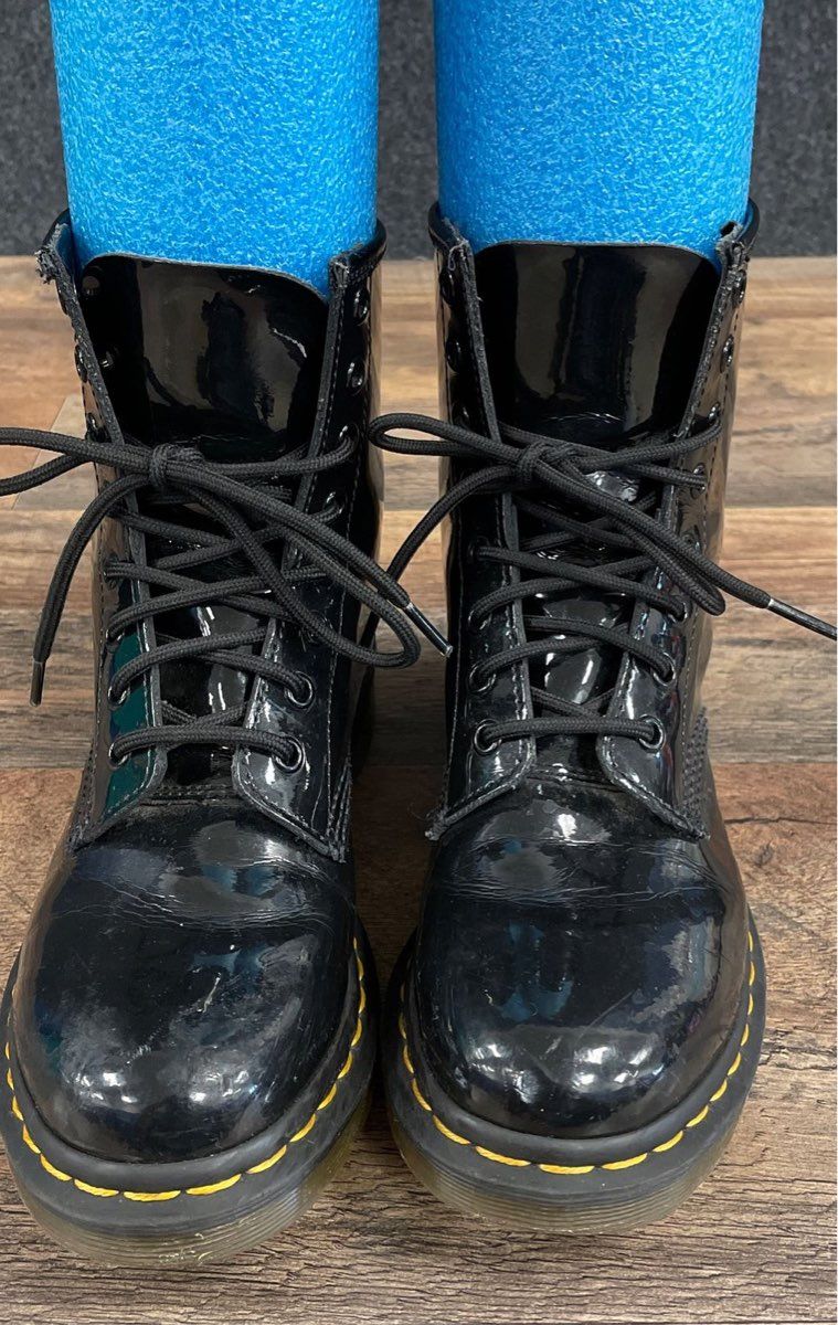 Dr. Martens 1460 W Black Patent Leather 8-Eye Boots Women's Size 7