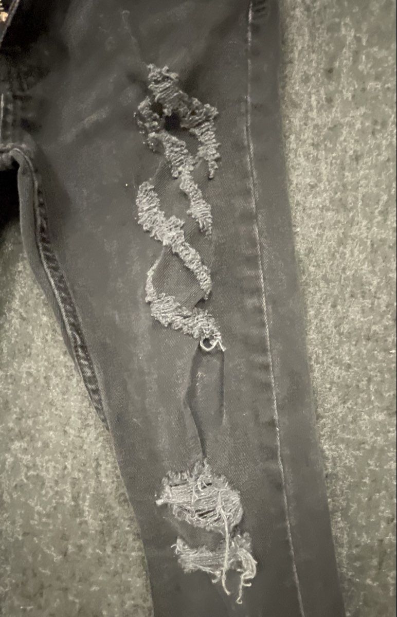 BDG Men's Faded Black Skinny Stretch Distressed Ripped Jeans Sz 29x30