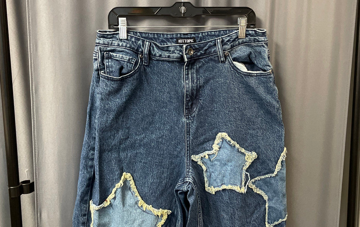 Hot Topic Women's Blue Star Patch Frayed Raw Hem Wide Leg Denim Jeans Size 13