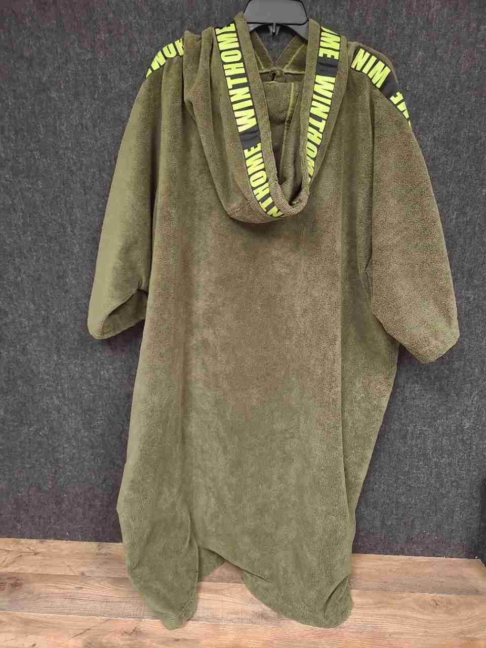 Winthome Unisex Olive Green Hooded Surf Poncho Changing Robe Microfiber Size M
