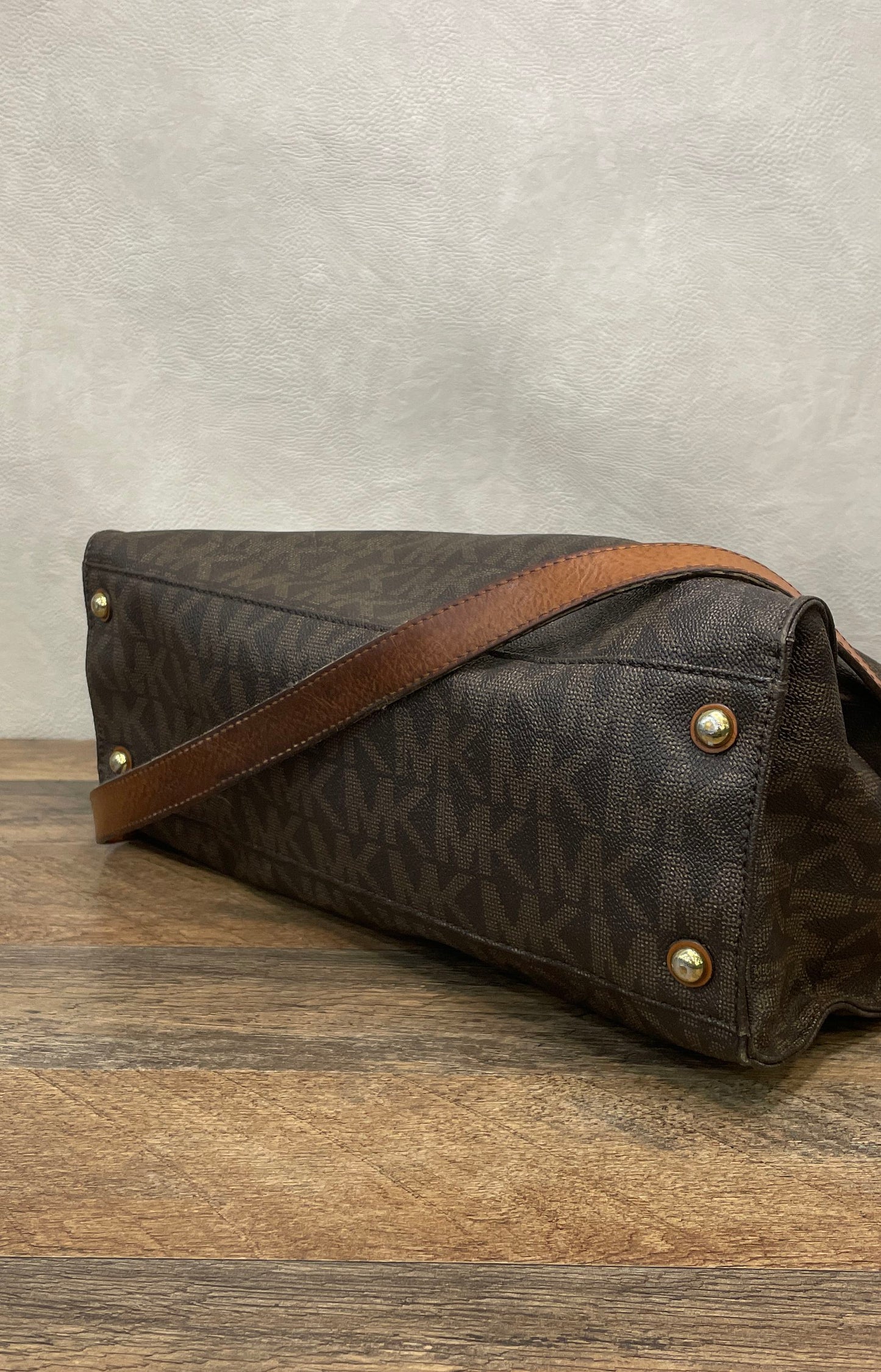 Michael Kors Brown Monogram Signature Canvas Satchel Handbag Gold Hardware