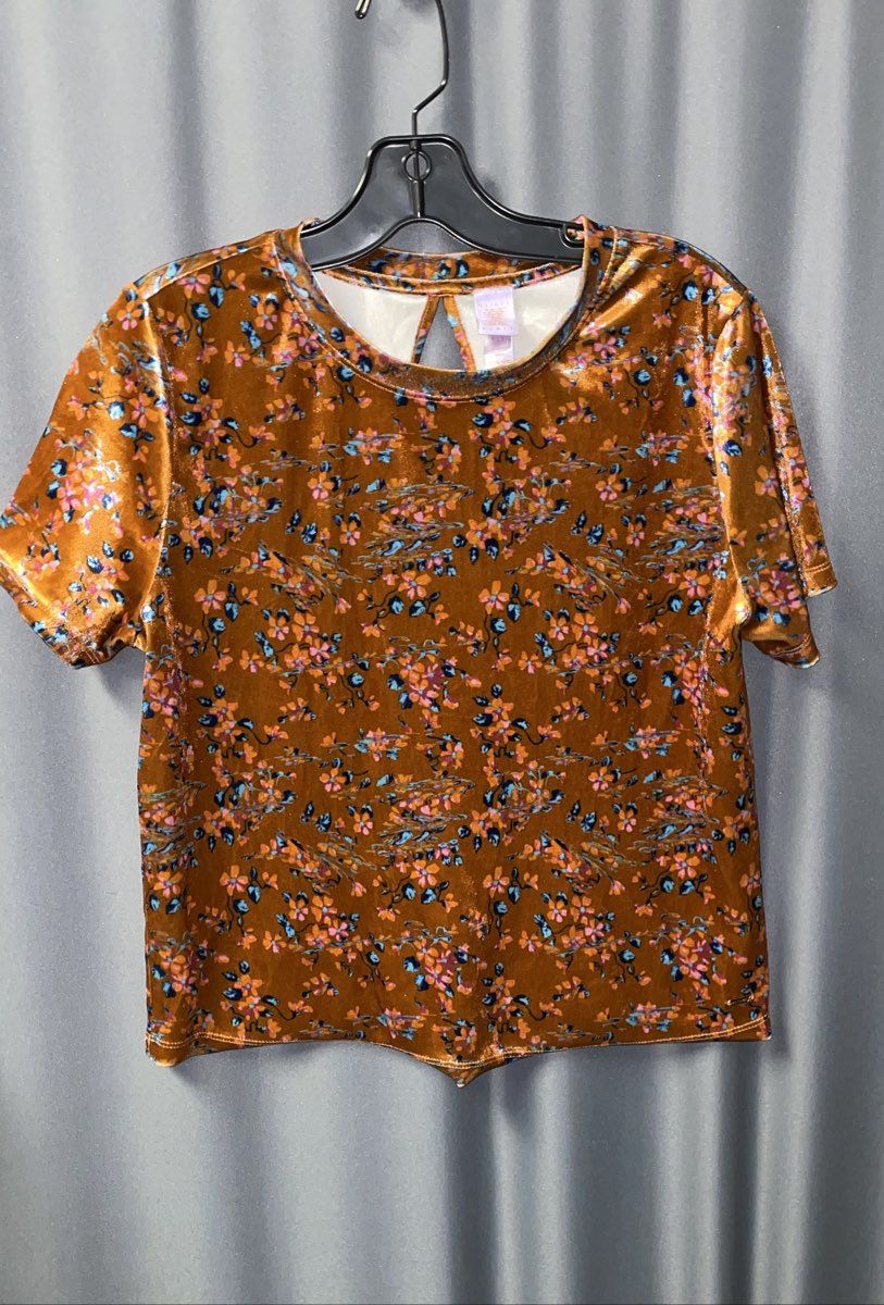 Women's Orange Floral Savage X Fenty Short Sleeve Shirt - Size 4