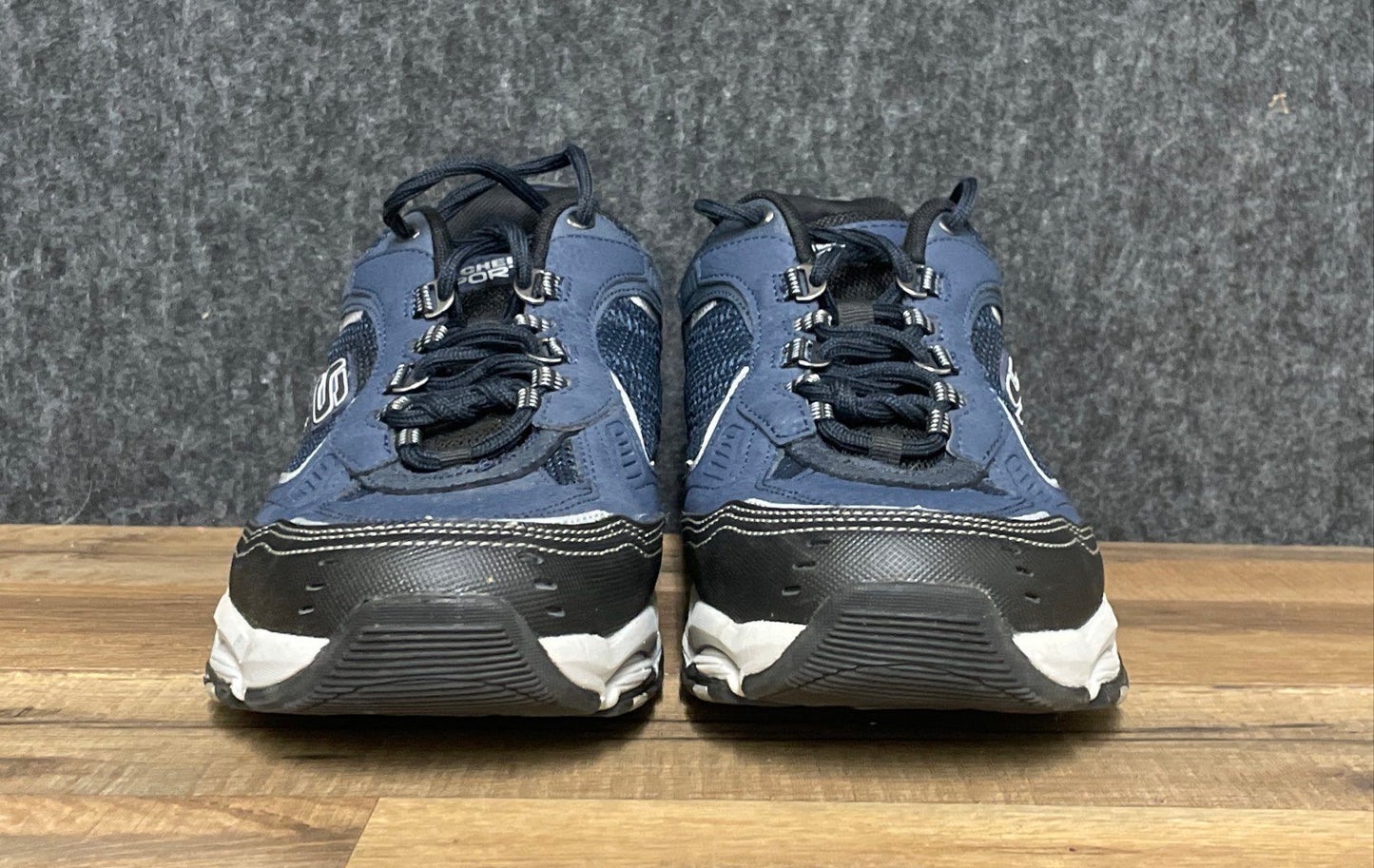 Skechers Vigor 3.0 Navy Black Men's Wide Training Sneakers Size 9