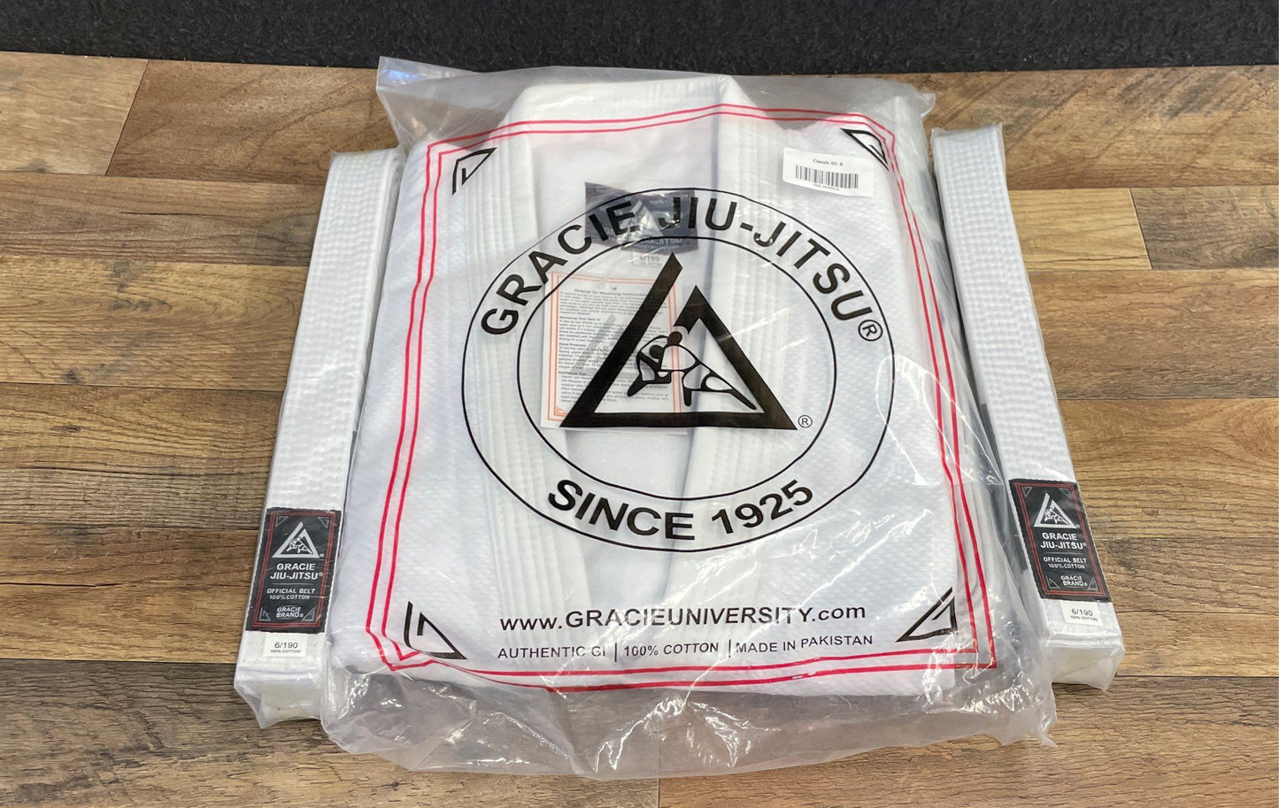 Gracie Jiu-Jitsu White Classic BJJ GI Uniform Jacket Pants 3 Belts NWT Sz 6/190