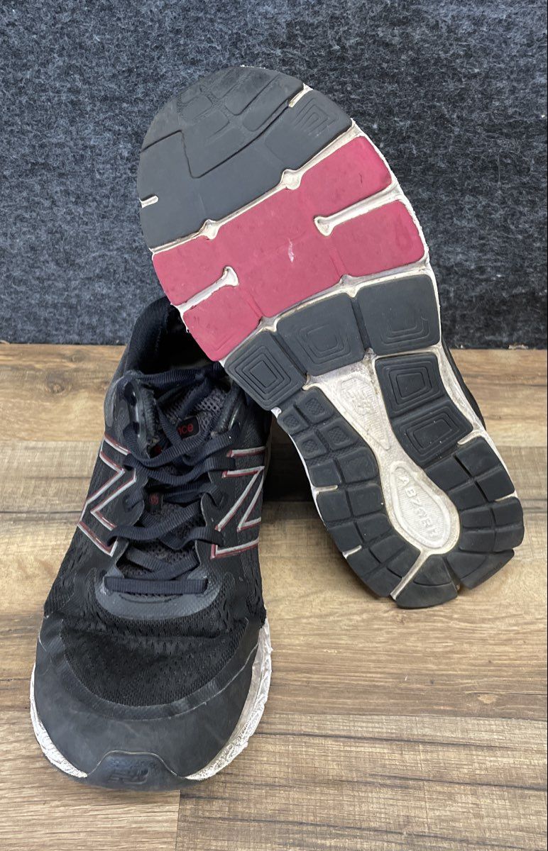 New Balance 840v5 Black Silver Running Shoes Men's Size 10