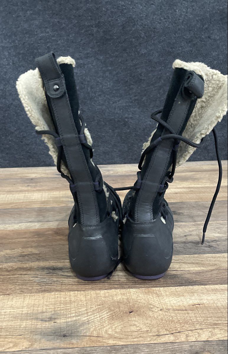 Clarks 80031 Black Suede Faux Fur Lined Lace Up Mid Calf Boots Women's Size 7