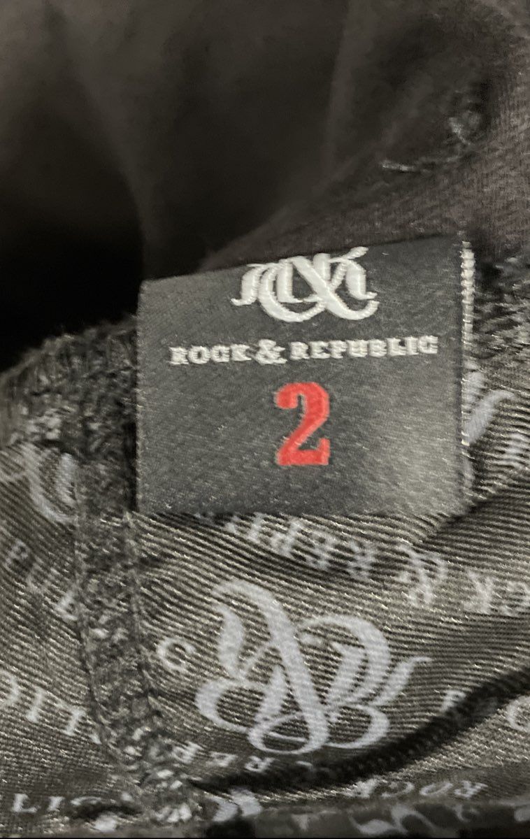 Rock & Republic Women's Panther Black Bootcut Sequin R Logo Jeans Sz 2 NWT