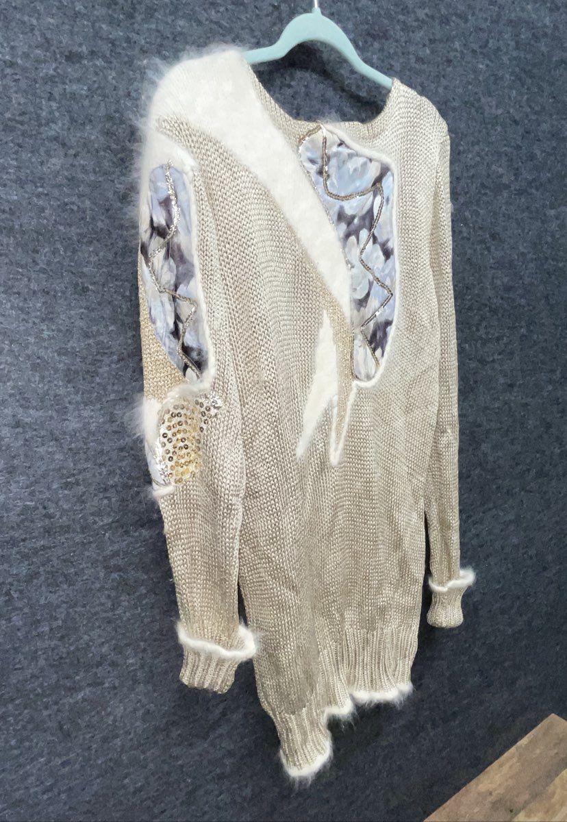 Vintage 80s Angora Blend Sequin Applique Metallic Gold Knit Sweater Sz L/XL