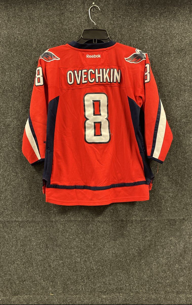 Reebok Youth Washington Capitals Alex Ovechkin #8 Red NHL Jersey Sz L/XL