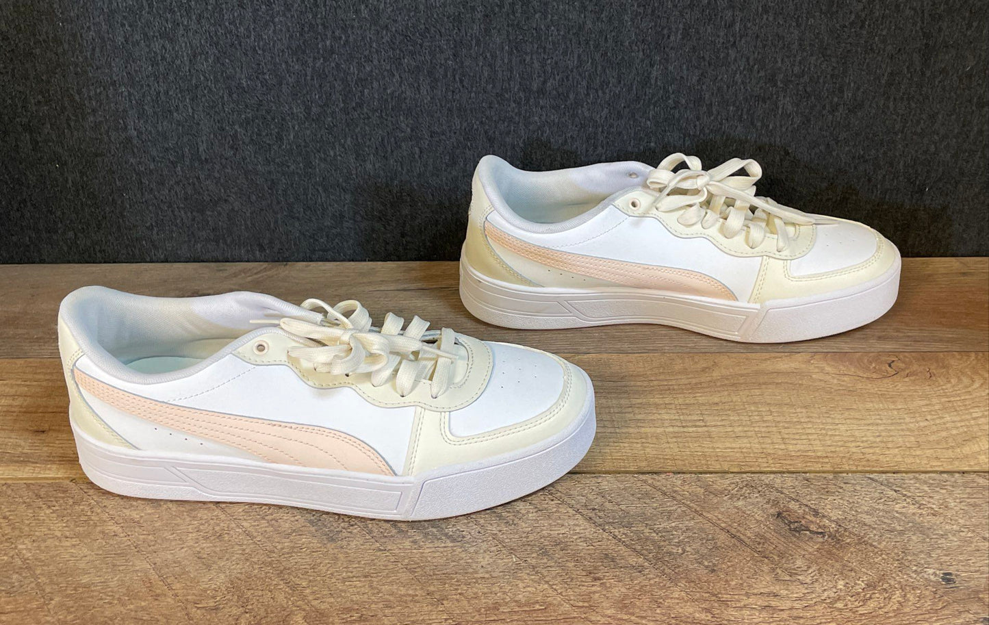 Puma Caven White Pink Women's Low Top Sneakers Size 10