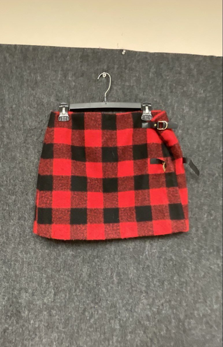 Forever 21 Women's Red Black Buffalo Plaid Buckle Wrap Mini Skirt Sz L