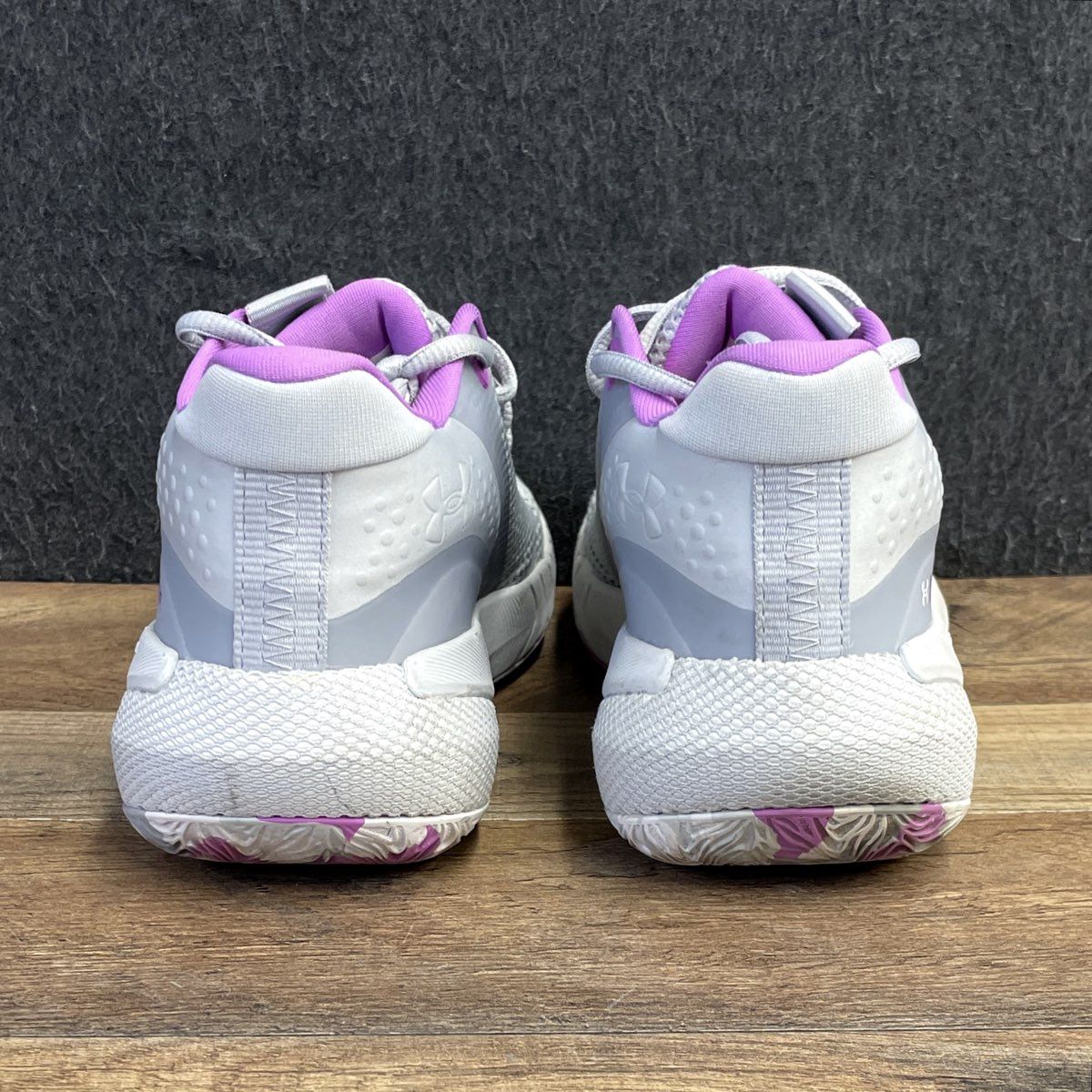 Under Armour HOVR Breakthru Grey Purple Women's Basketball Shoes Size 8