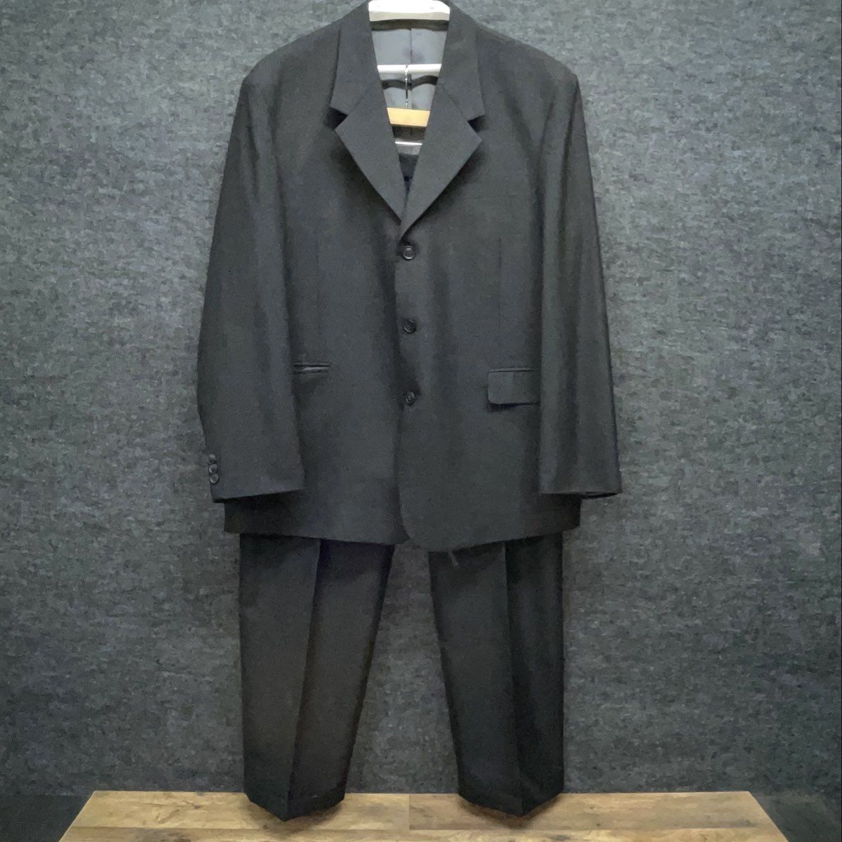 Vintage 90s Lombardi & Co Men's Dark Grey 2-Piece Suit Blazer Trousers