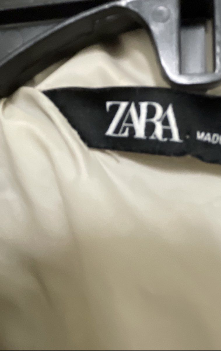ZARA Women's Cream Off-White Quilted Funnel Neck Padded Puffer Jacket Sz L