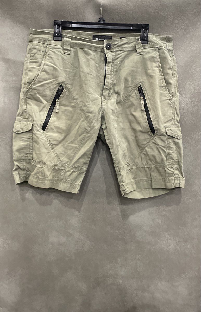 INC International Concepts Men's Green Multi-Pocket Cotton Cargo Shorts Size 34