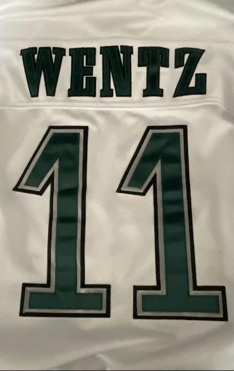 Nike Philadelphia Eagles Carson Wentz #11 White Game Jersey Sz XL