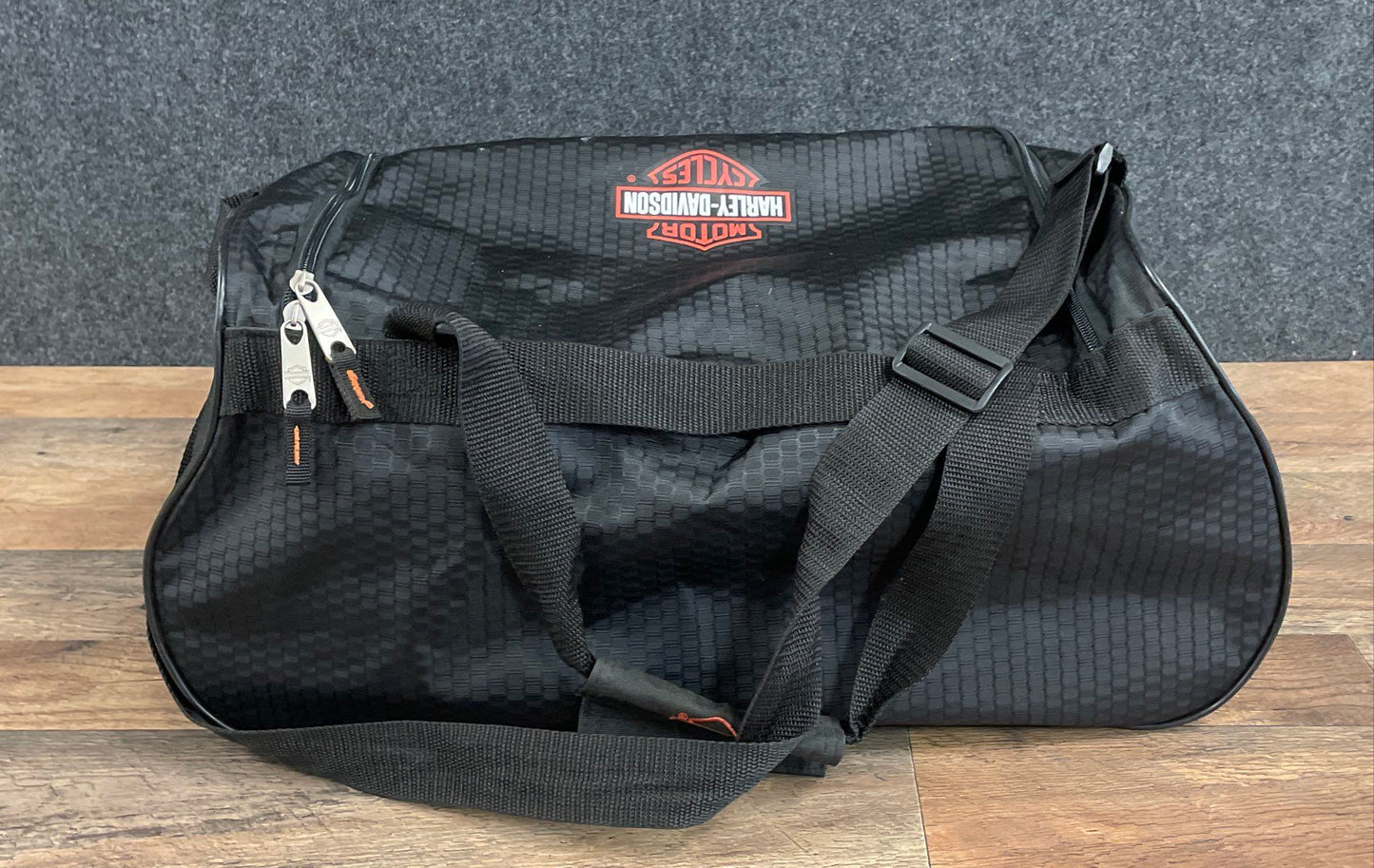 Harley-Davidson Black Nylon Duffle Bag Travel Gym Bag Eagle Bar & Shield Logo