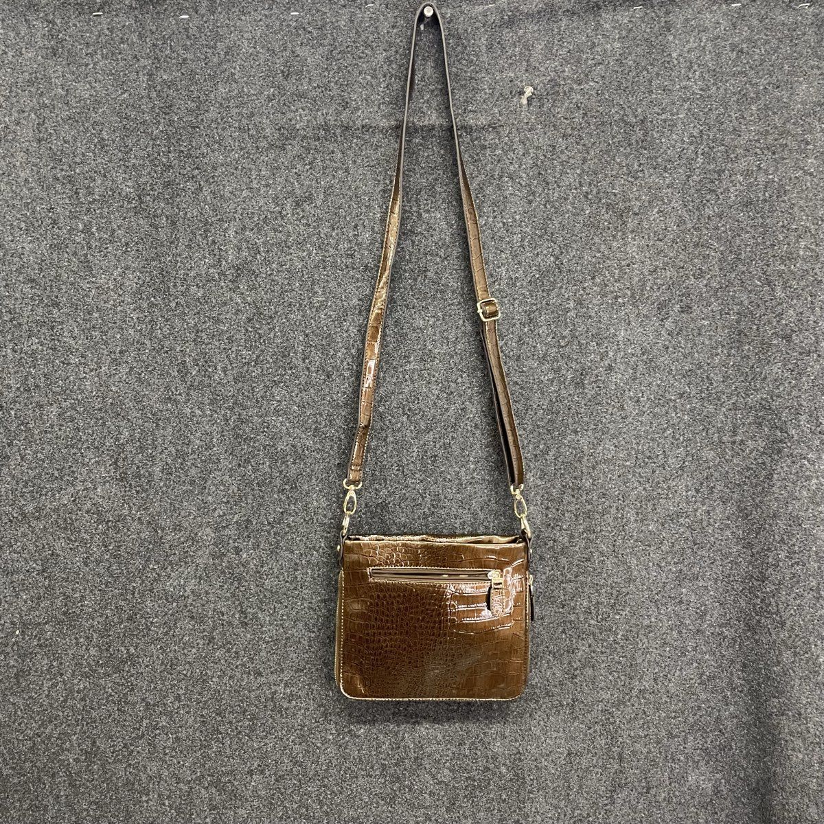 Anne Klein Brown Croc Embossed Crossbody Bag Gold Hardware Lion Logo