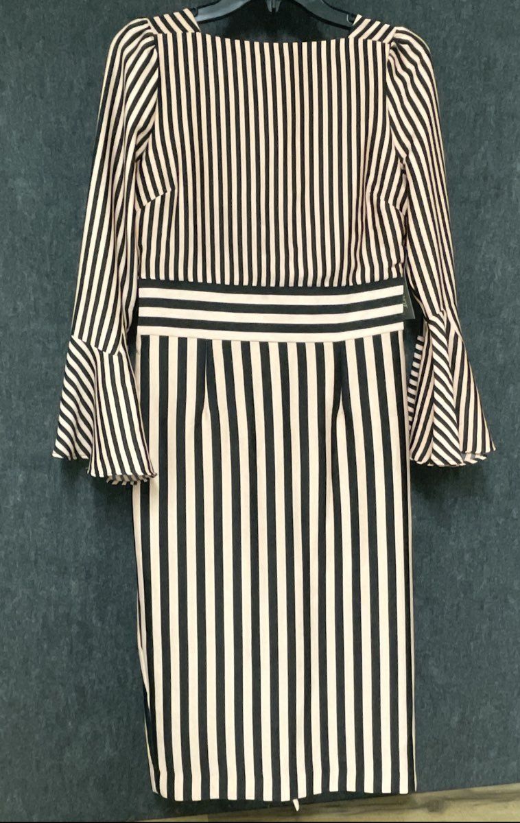 Eva Mendes Women's Pink Black Striped Bell Sleeve V-Back Sheath Dress NWT Size 2