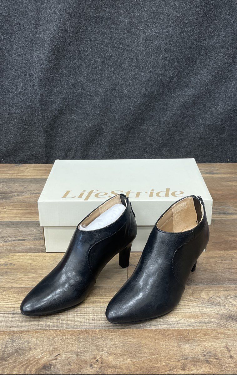LifeStride Georgia Black Athena Ankle Boots NIB Size 5 M