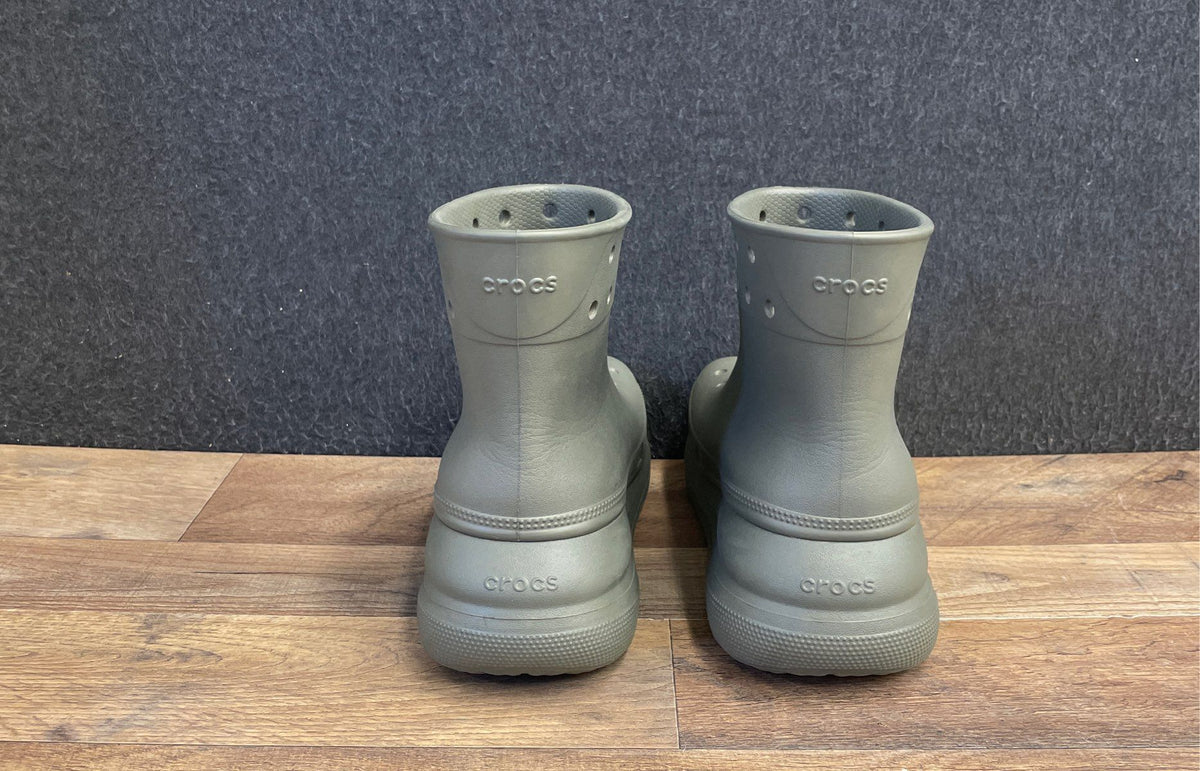Crocs Classic Crush Boot Army Green Platform Rain Boots Women's 8 Men's 6