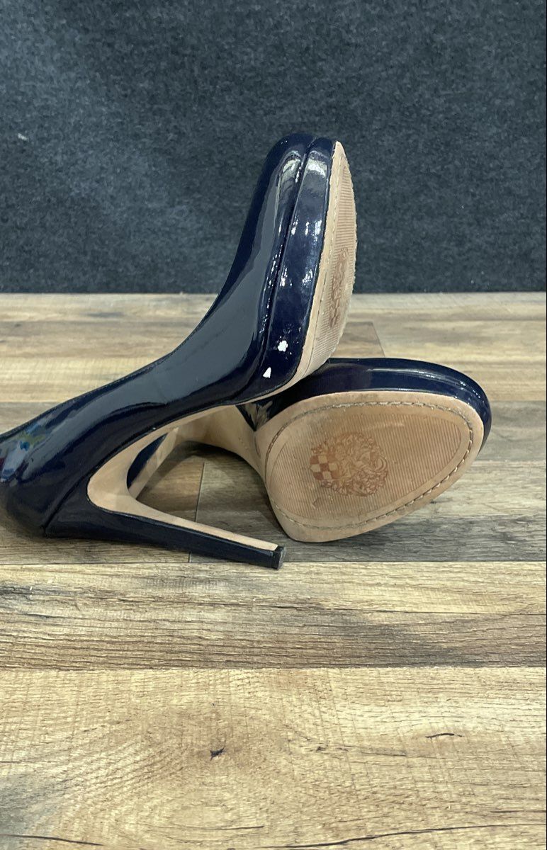 Vince Camuto Black Patent Leather Round Toe Platform Heels Pumps Size 8