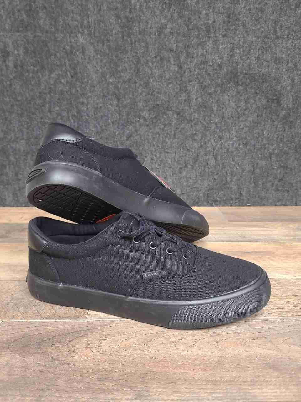 Lugz Flip Triple Black Low Top Canvas Sneakers Men's Size 9 NWT