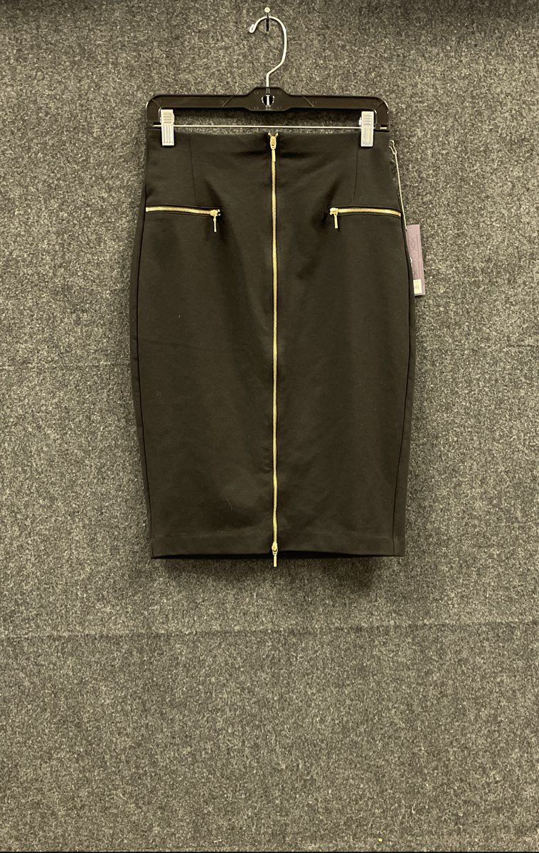 Jennifer Lopez Women's Black Ponte Skirt Gold Front Zip Pockets NWT Sz M