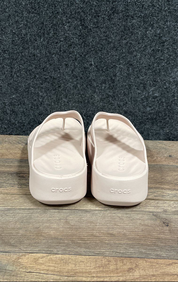 Crocs Getaway Platform Flip Pink Women's Sandals Flip Flops Size 6