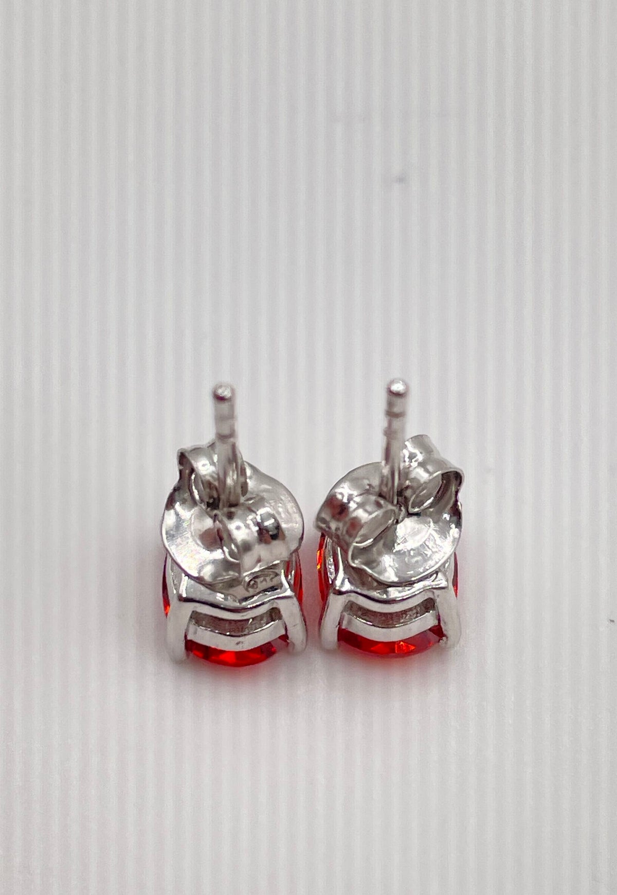 925 Sterling Silver Oval Reddish-Orange CZ Stud Earrings 2.1g