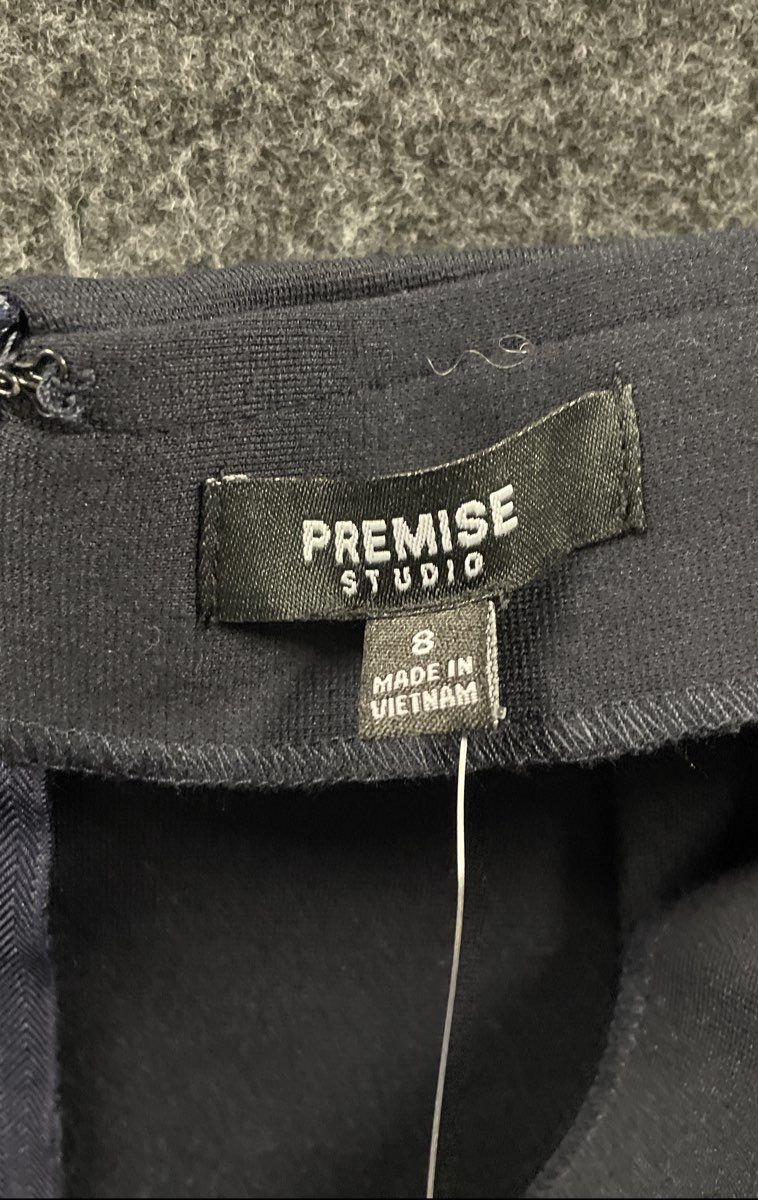 Premise Studio Women's Navy Blue Stretch Pencil Skirt Career Wear Size 8 NWT