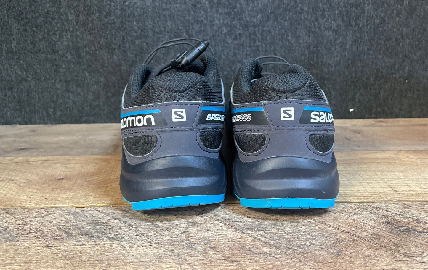 Salomon Speedcross J Black Blue Kids Trail Running Shoes Size 2