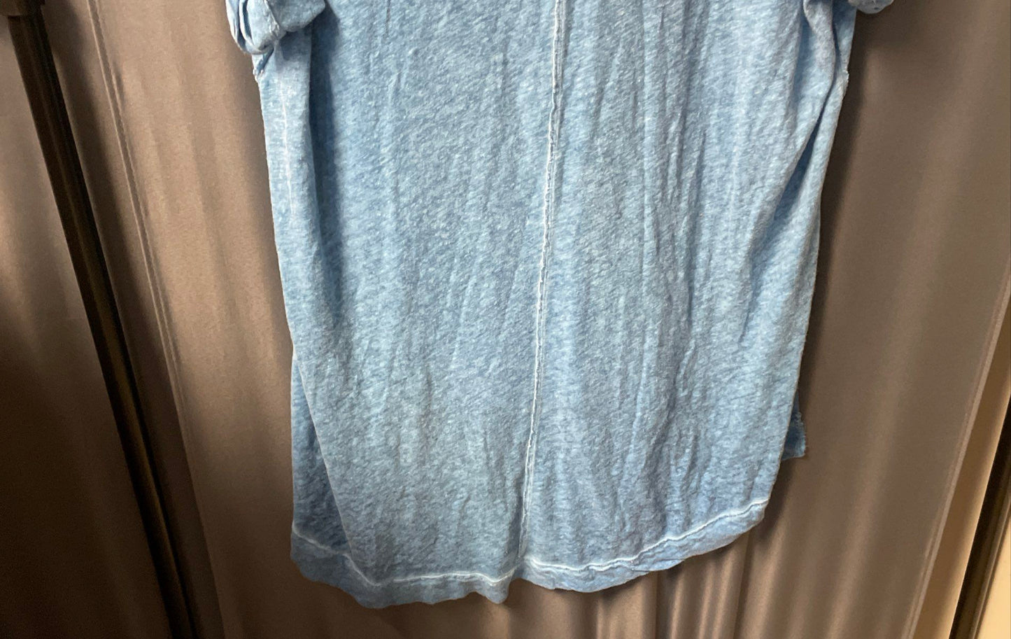 We the Free Women's Blue Linen Blend V-Neck Short Sleeve High Low Top Size S