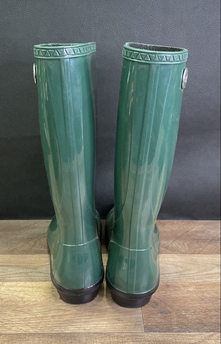 UGG Shaye Pine Green Tall Waterproof Rubber Rain Boots Women's Size 9