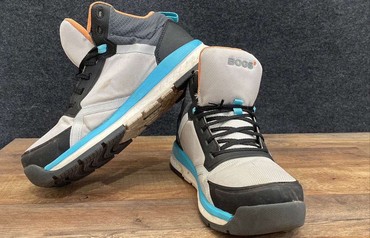 Bogs Slip Resistant Gray Black Blue Orange Mid Top Shoes Women's Size 9