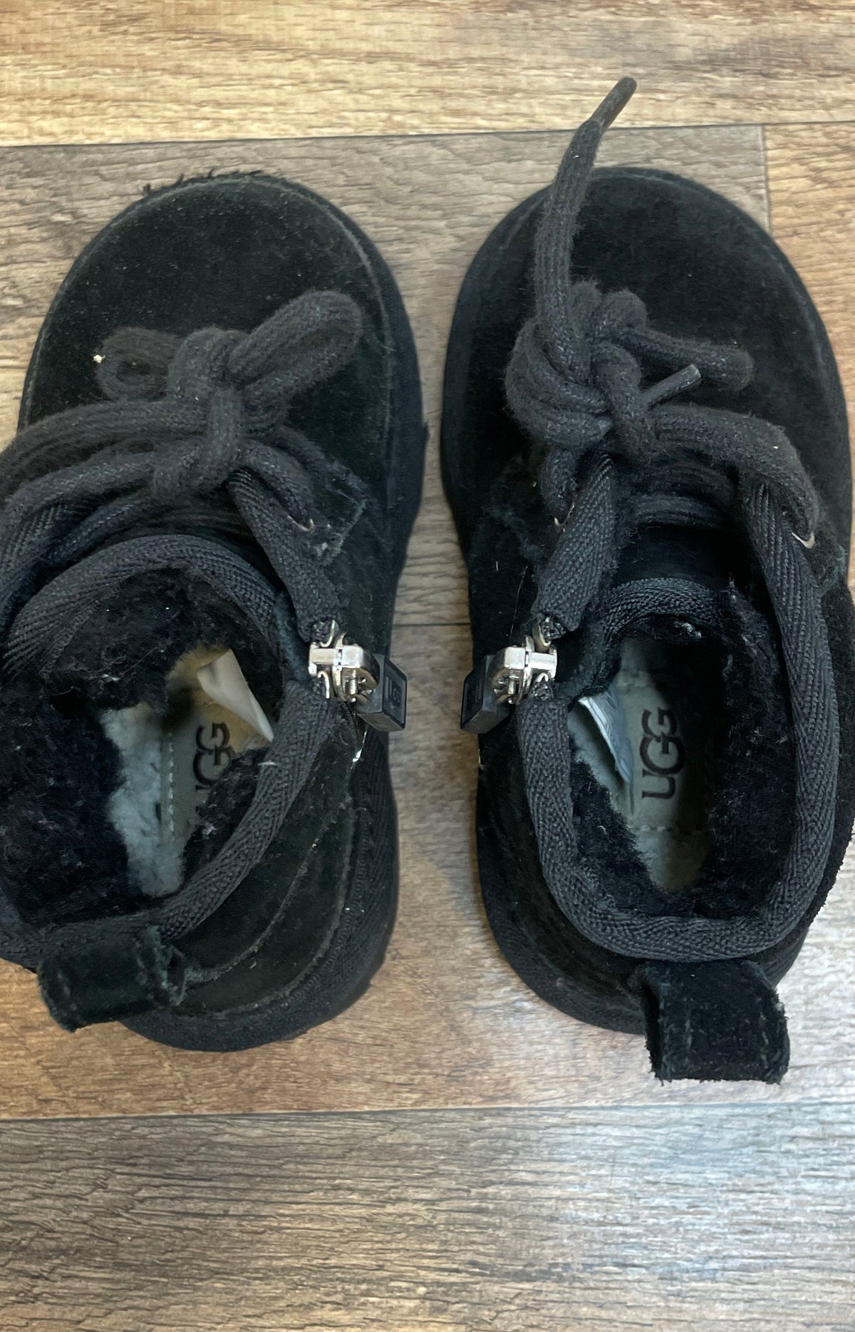 UGG Rennon Black Suede Lace Up Side Zip Toddler Boots Size 8