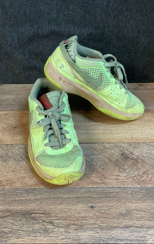 Nike Ja 1 Zombie Halloween Basketball Shoes Youth Size 3.5Y